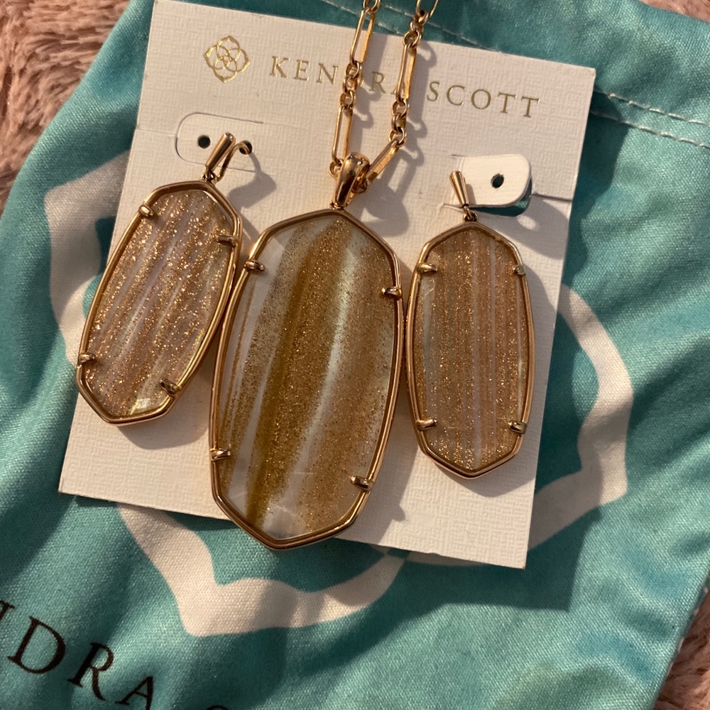 Authentic Kendra Scott